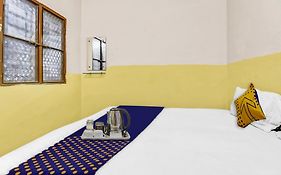 Hotel O Aman Palace